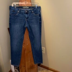 Old Navy Rock Star Slim Cut low Rise Jeans
